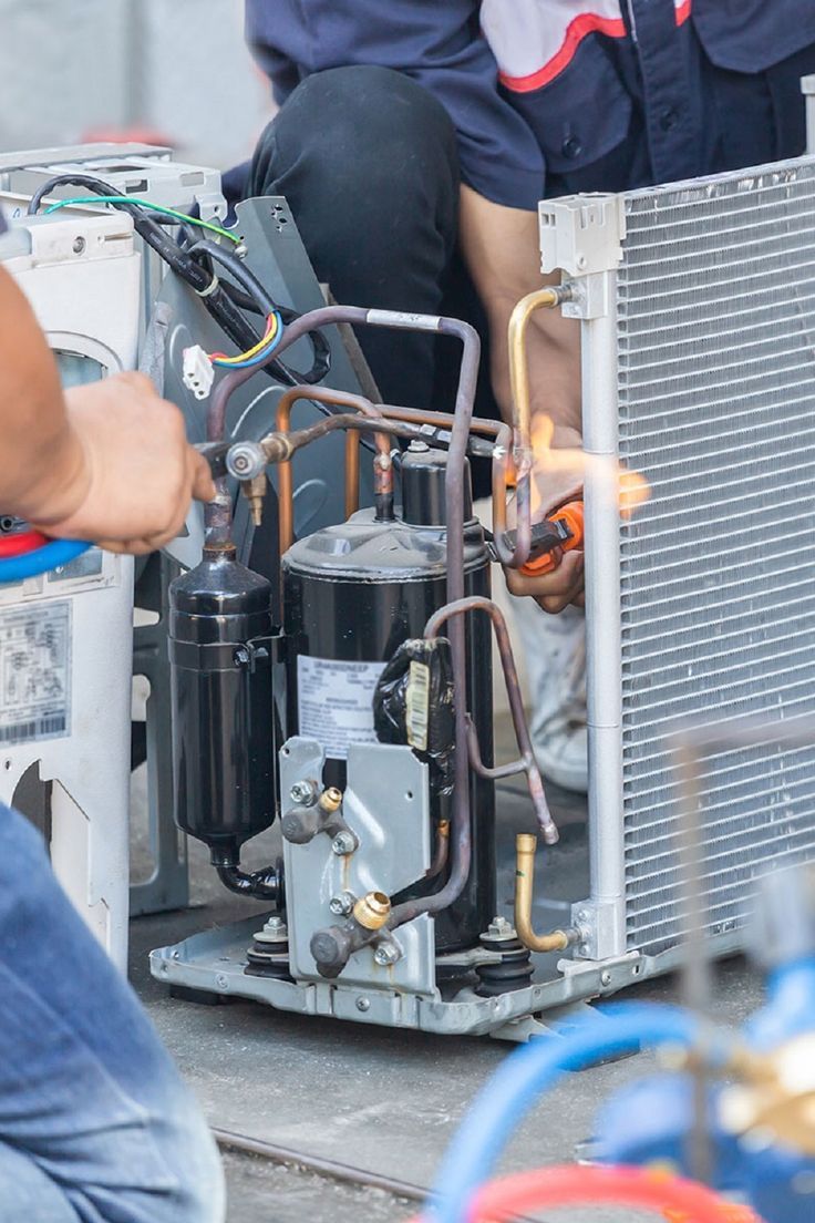 SERVICIO TÉCNICO ESPECIALIZADO PARA PISCINAS